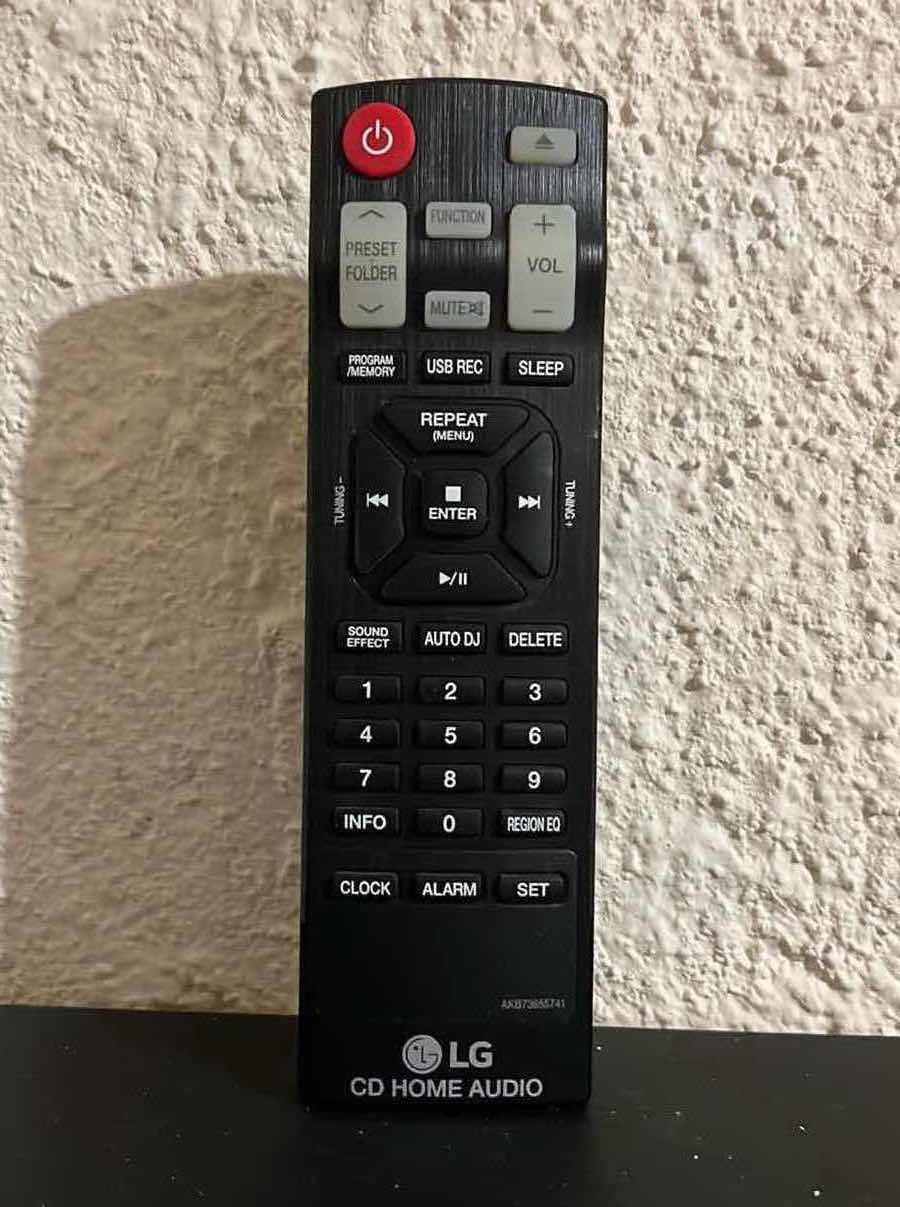 Photo 1 of LG XBOOM HIGH PERFORMANCE MINI HI-FI SYSTEM BLUETOOTH 700W HOME STEREO W REMOTE MODEL CM4550