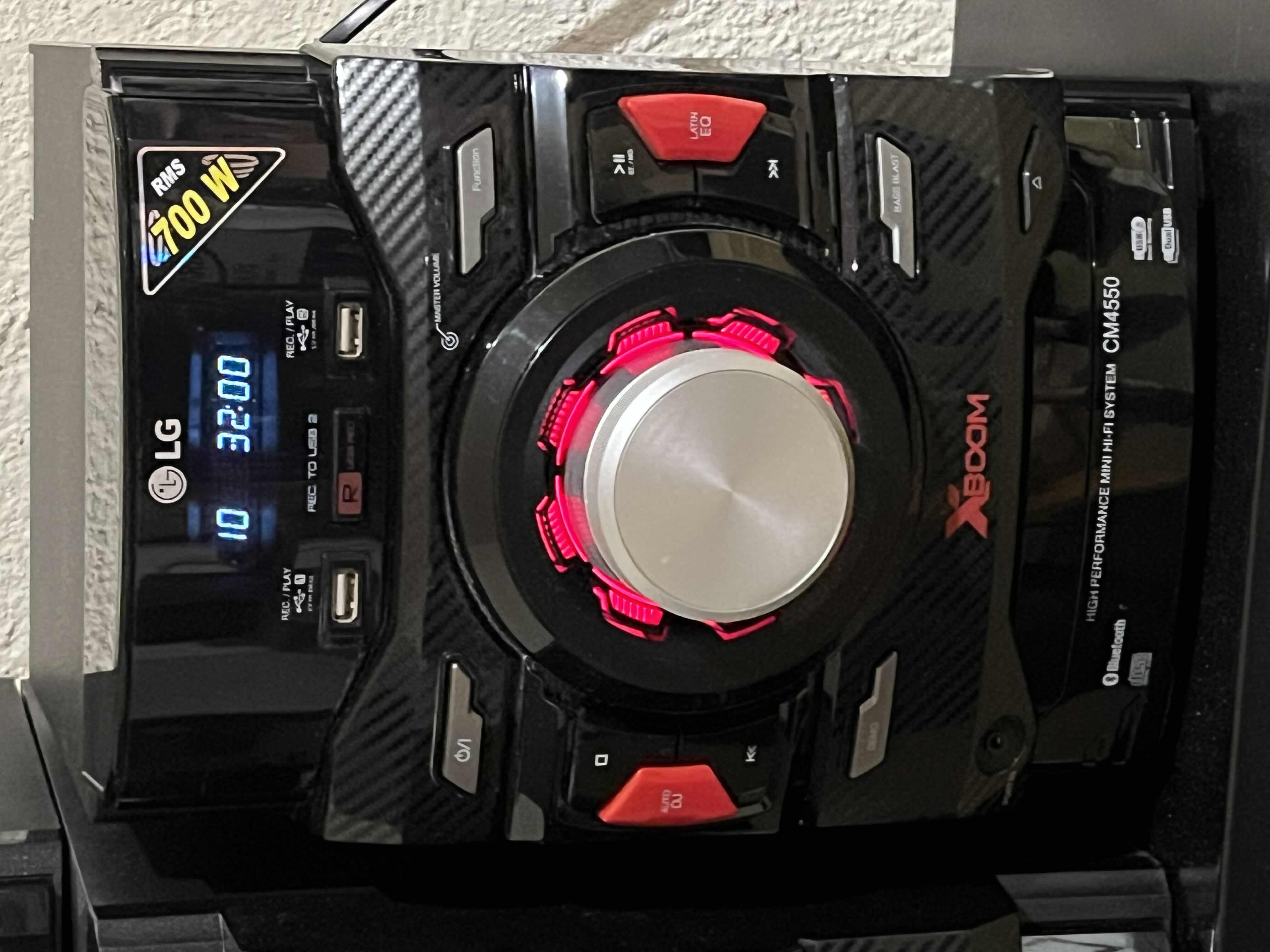 Photo 1 of LG XBOOM HIGH PERFORMANCE MINI HI-FI SYSTEM BLUETOOTH 700W HOME STEREO W REMOTE MODEL CM4550