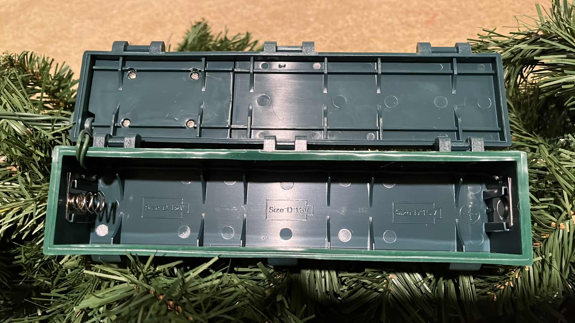 Photo 1 of BETHLEHEM LIGHTS MULTI-FUNCTION LED LIGHT GARLAND 7” X 96”