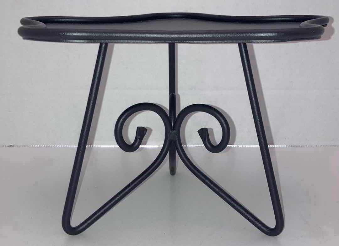 Photo 1 of LONGABERGER BLACK WROUGHT IRON SHINING STAR BASKET STAND 10.5” X 9.75” H6.5”