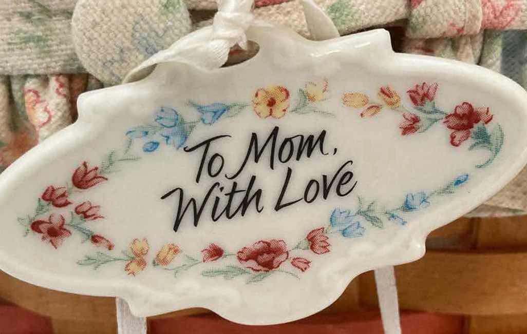 Photo 1 of LONGABERGER 2001 MOTHERS DAY MAPLE WOOD BASKET W BLOSSOM FABRIC LINER & BASKET PROTECTOR 8” X 5.75” H8”