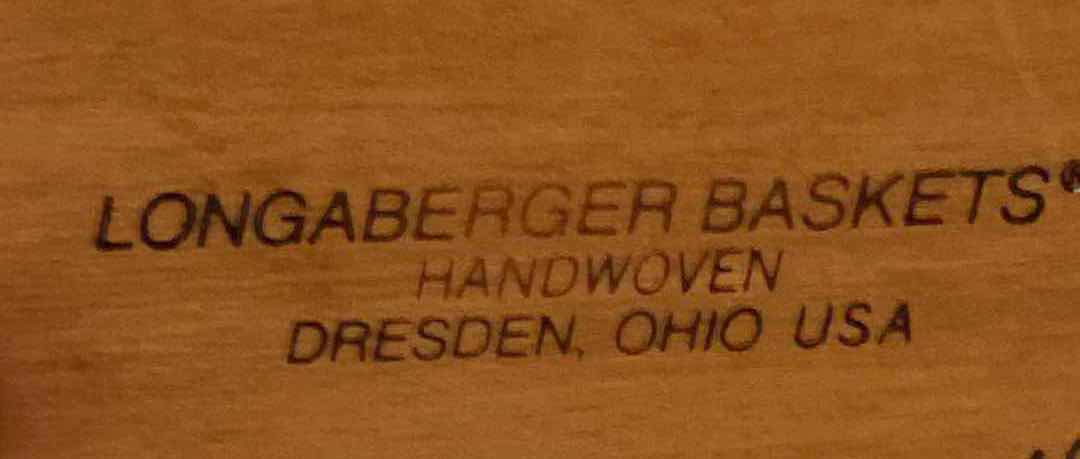 Photo 1 of LONGABERGER 1999 MOTHERS DAY TEA FOR TWO MAPLE WOOD BASKET W FLORAL FABRIC LINER & BASKET PROTECTOR 7.75” X 6” H5”