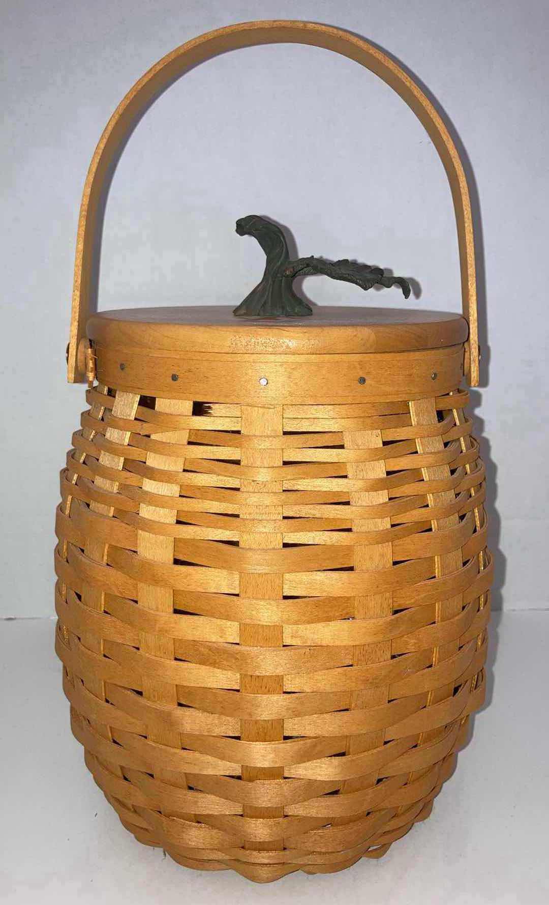 Photo 1 of LONGABERGER 2000 OCTOBER FIELDS MAPLE WOOD BASKET W LID & BASKET PROTECTOR 7” X 7” H11.5”