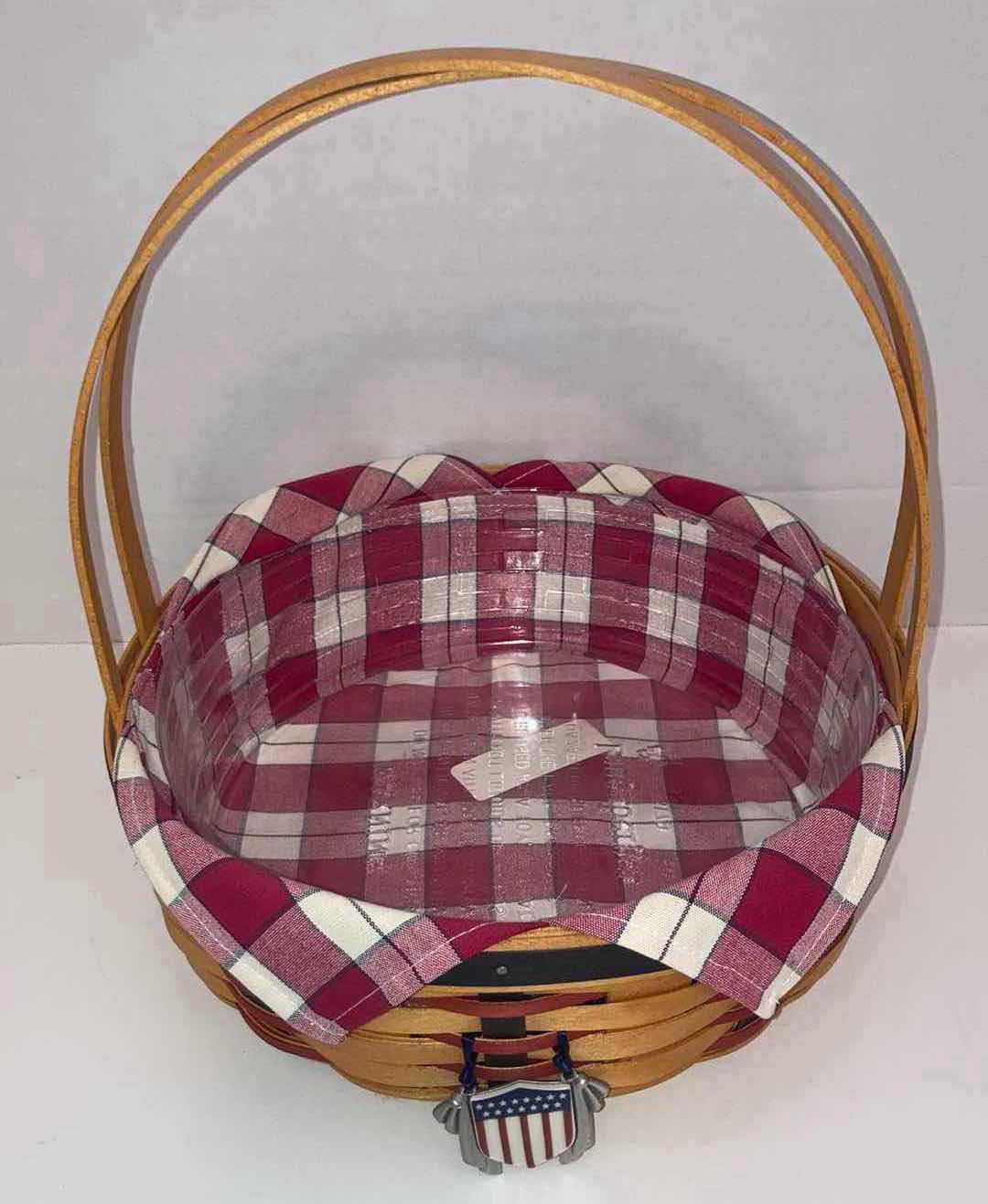 Photo 1 of LONGABERGER 2002 ALL ANERICAN CASSEROLE PIE MAPLE WOOD BASKET W RED PLAID FABRIC LINER & BASKET PROTECTOR 10.5” X 10.5” H3.5”