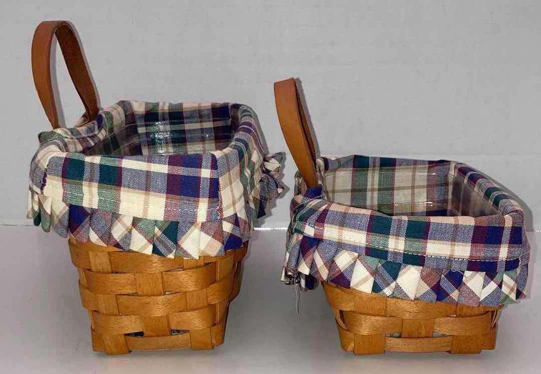 Photo 1 of LONGABERGER 1995 MEDIUM & SMALL WALL HANGING KEY MAPLE WOOD BASKETS W PLAID FABRIC LINER & BASKET PROTECTOR (9.25” X 5” H5” & 7” X 5” H3.5”)