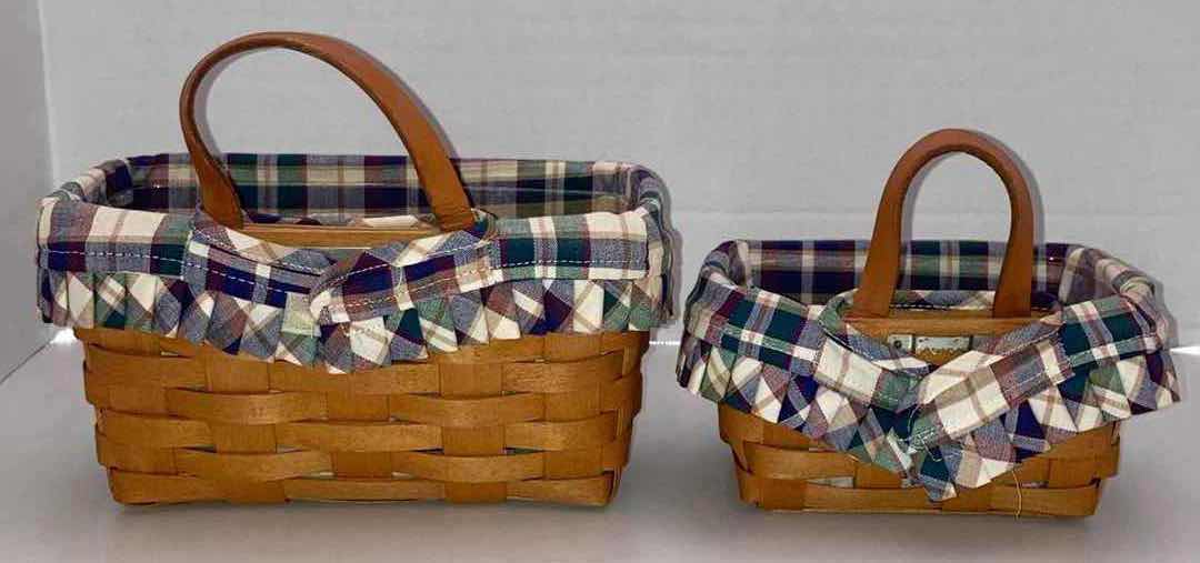 Photo 1 of LONGABERGER 1995 MEDIUM & SMALL WALL HANGING KEY MAPLE WOOD BASKETS W PLAID FABRIC LINER & BASKET PROTECTOR (9.25” X 5” H5” & 7” X 5” H3.5”)