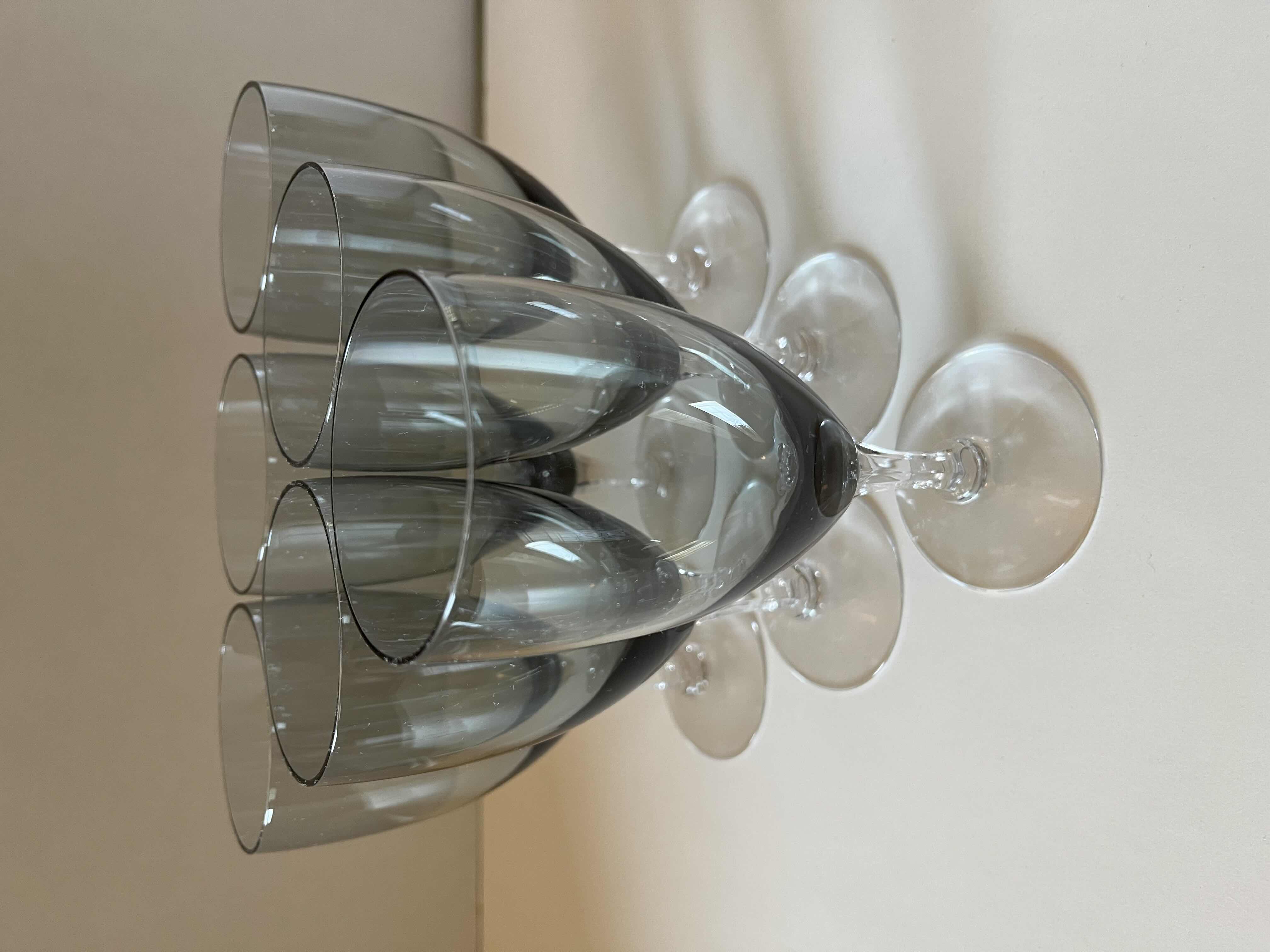 Photo 1 of FOSTORIA DEBUTANTE GRAY TULIP WINE GLASSES (6) H5.5”