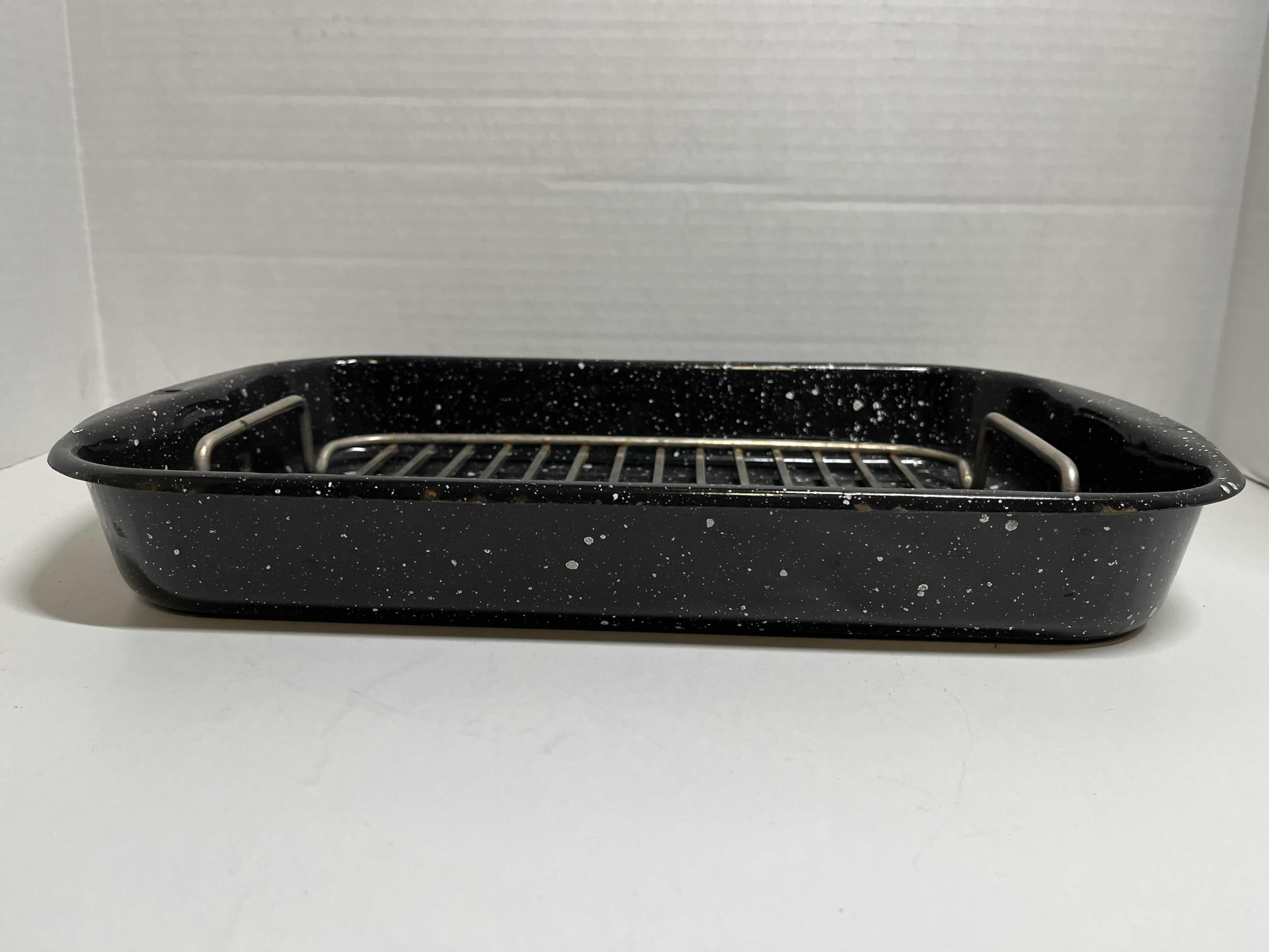Photo 1 of GRANITE WARE ROASTING PAN W RACK 15” X 10” H2”