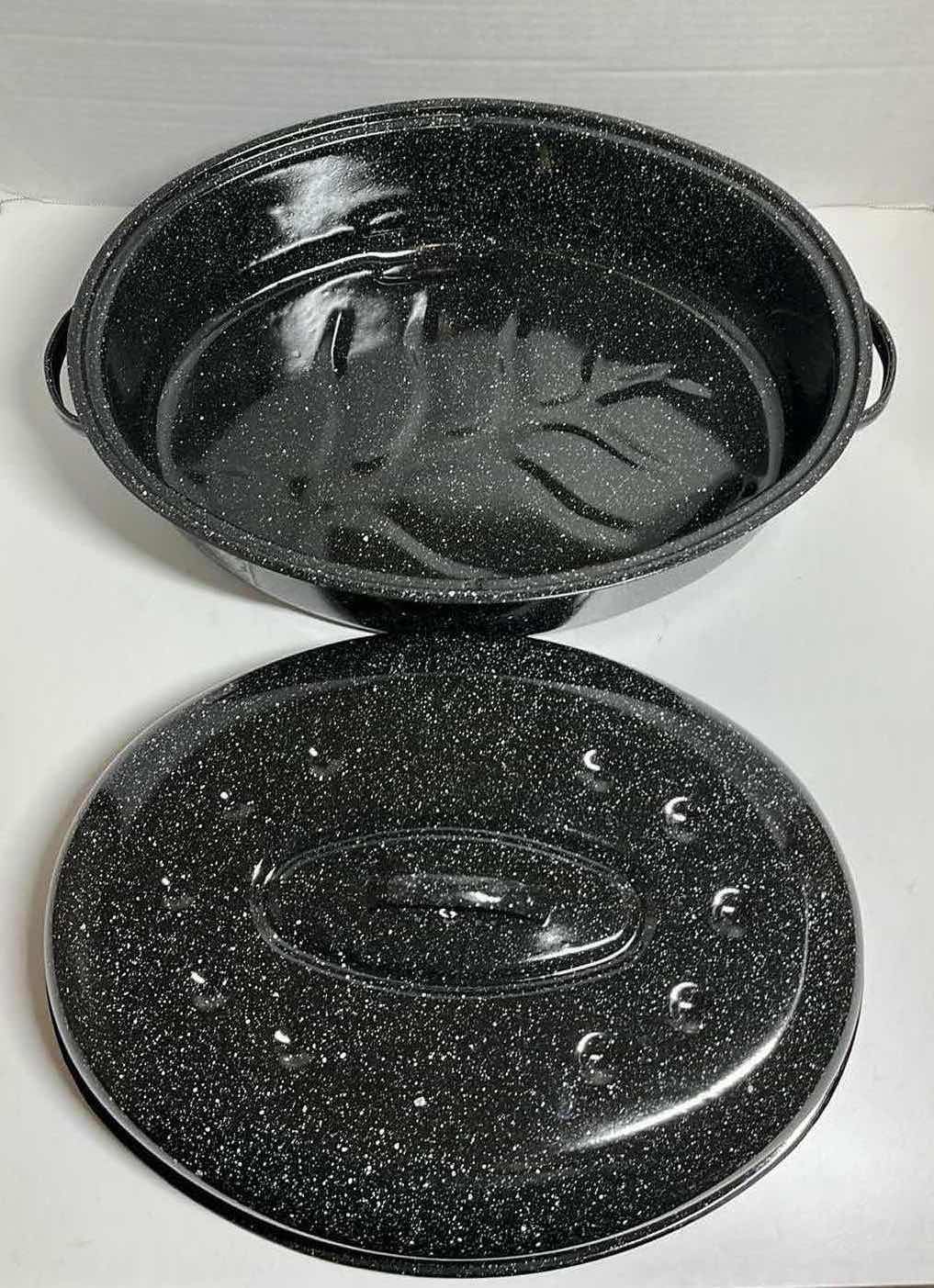 Photo 1 of GRANITE WARE ROASTING PAN W LID 16” X 12” H4.25”