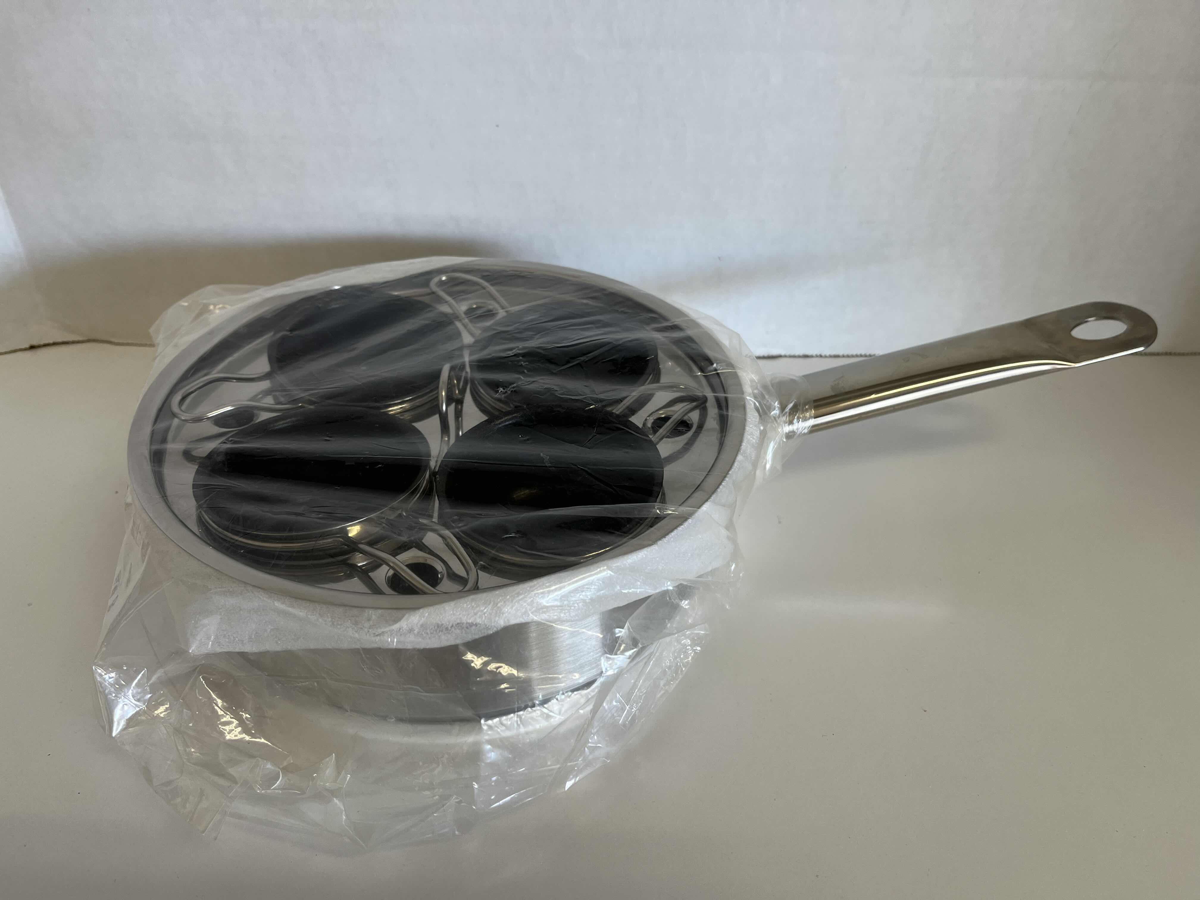 Photo 3 of DEMEYERE STAINLESS STEEL EGG POACHING POT 7.5”