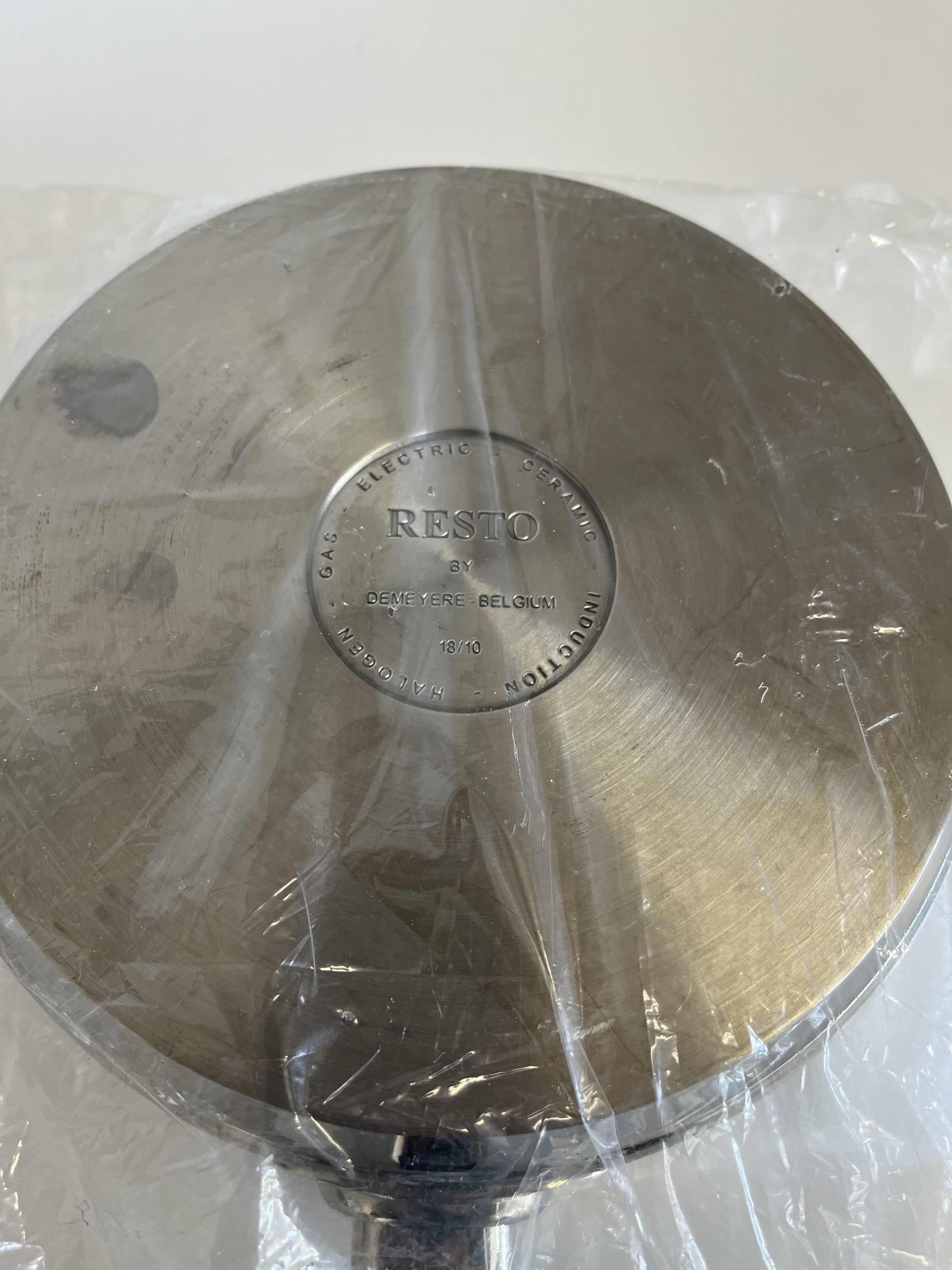 Photo 6 of DEMEYERE STAINLESS STEEL EGG POACHING POT 7.5”