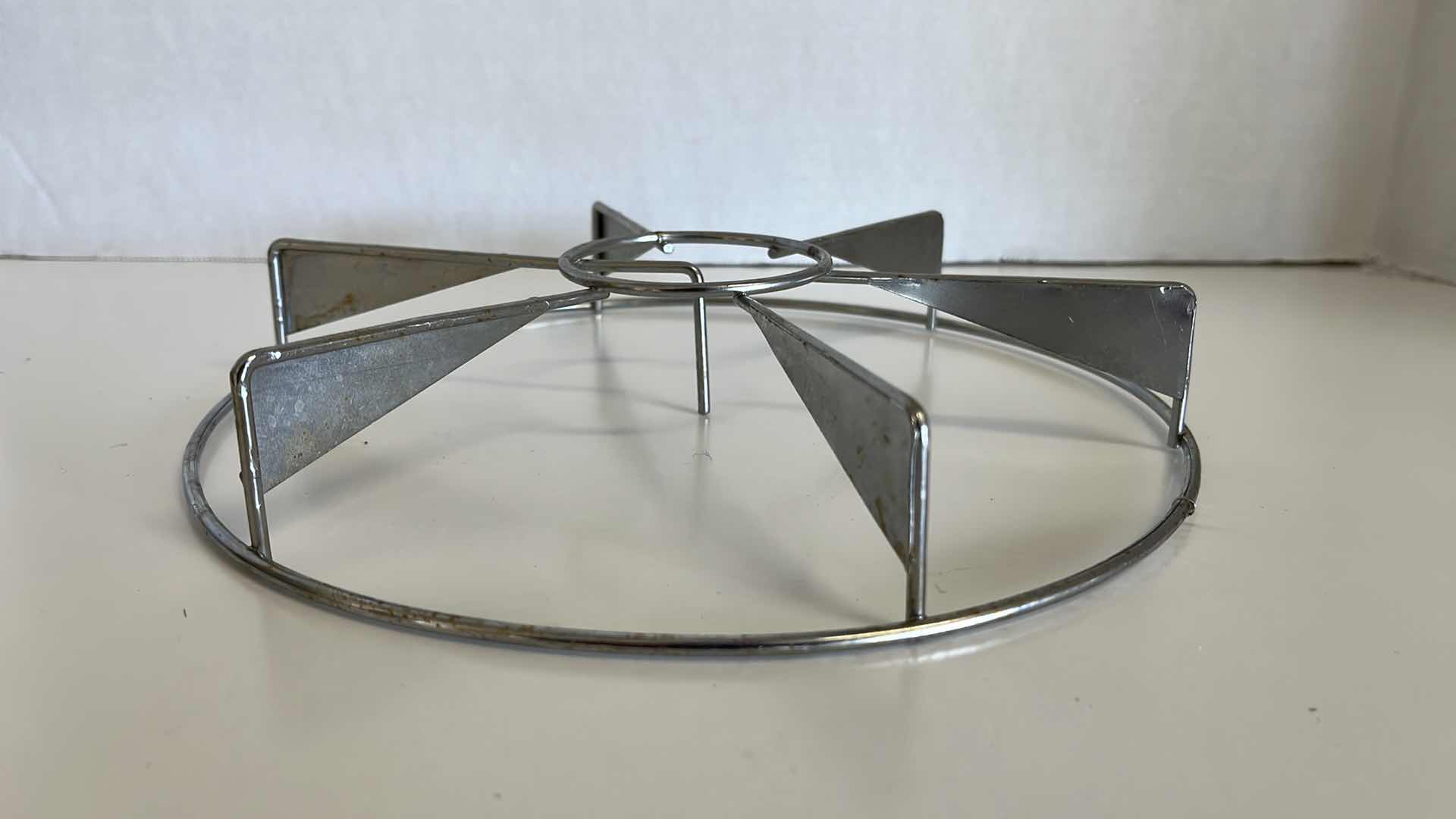 Photo 1 of CUISIPRO MESH STRAINER (2) 11”,13” W COLANDER 10” &  POT/PAN COOLING RACK