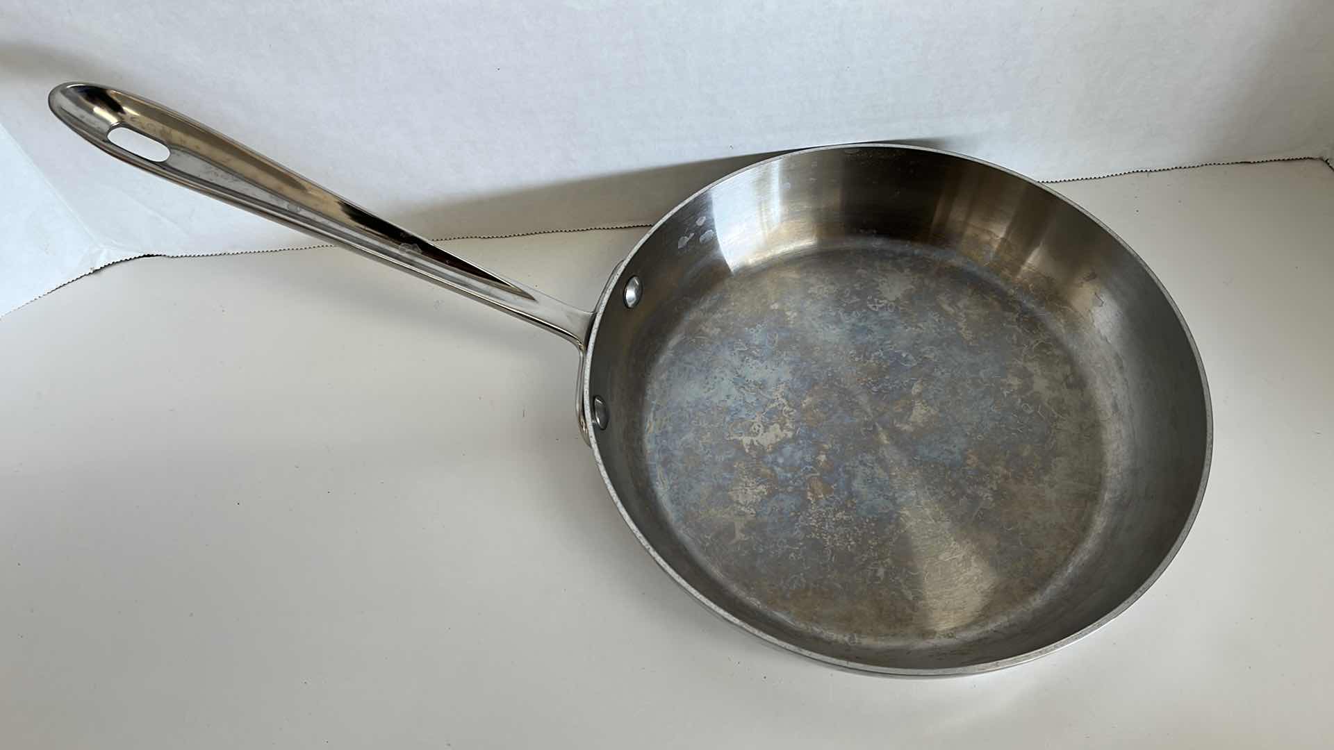 Photo 1 of   ALL CLAD STAINLESS STEEL SKILLET 9.5” X 1.75”