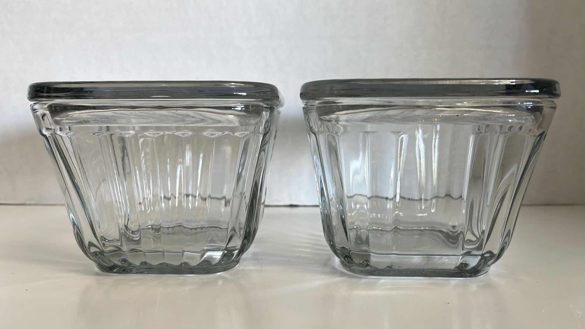 Photo 1 of ANCHOR HOCKING 1932 SQUARE REFRIGERATOR FOOD STORAGE DISH W LID (2) 4.5” X 4.5” H3.5”