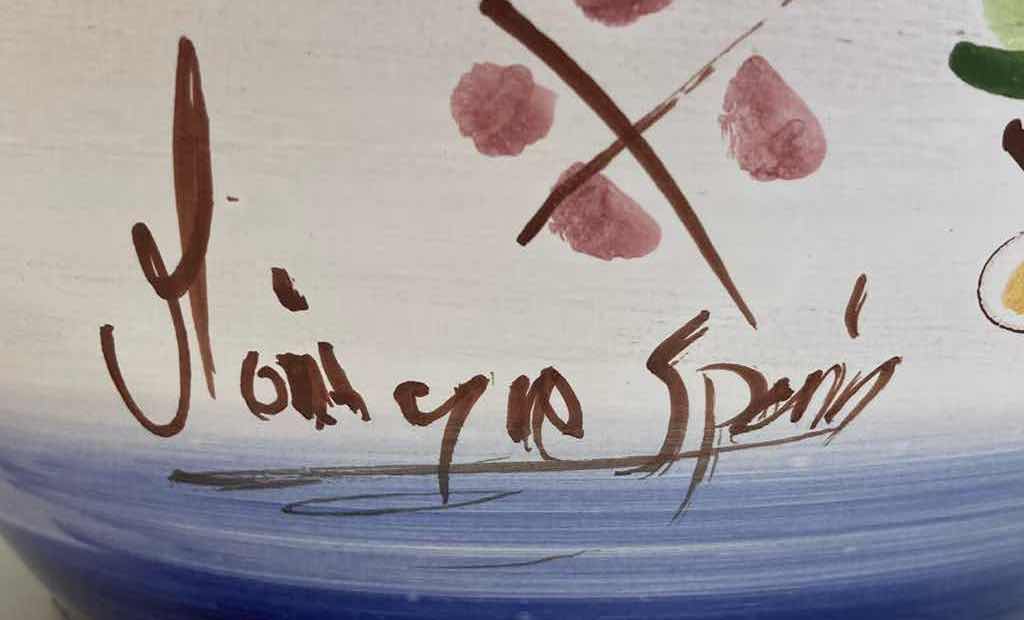 Photo 1 of HAND CRAFTED FLORAL DESIGN W BLUE RIM CERAMIC FLOWER POT 9.5” X H7.25”