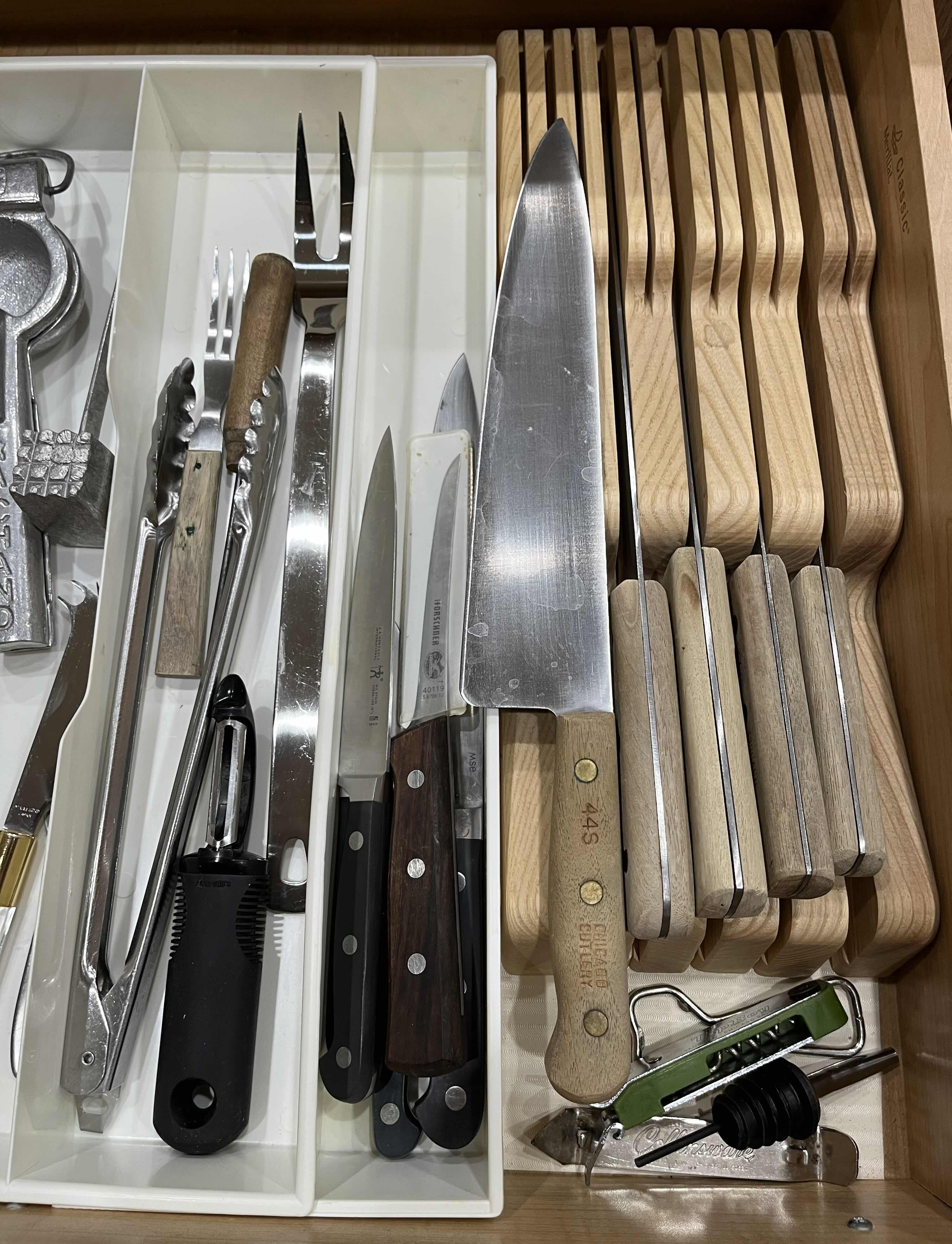 Photo 1 of CONTENTS OF DRAWER-KITCHEN CUTLERY, COOKING & SERVING UTENSILS -VARIOUS PURPOSES