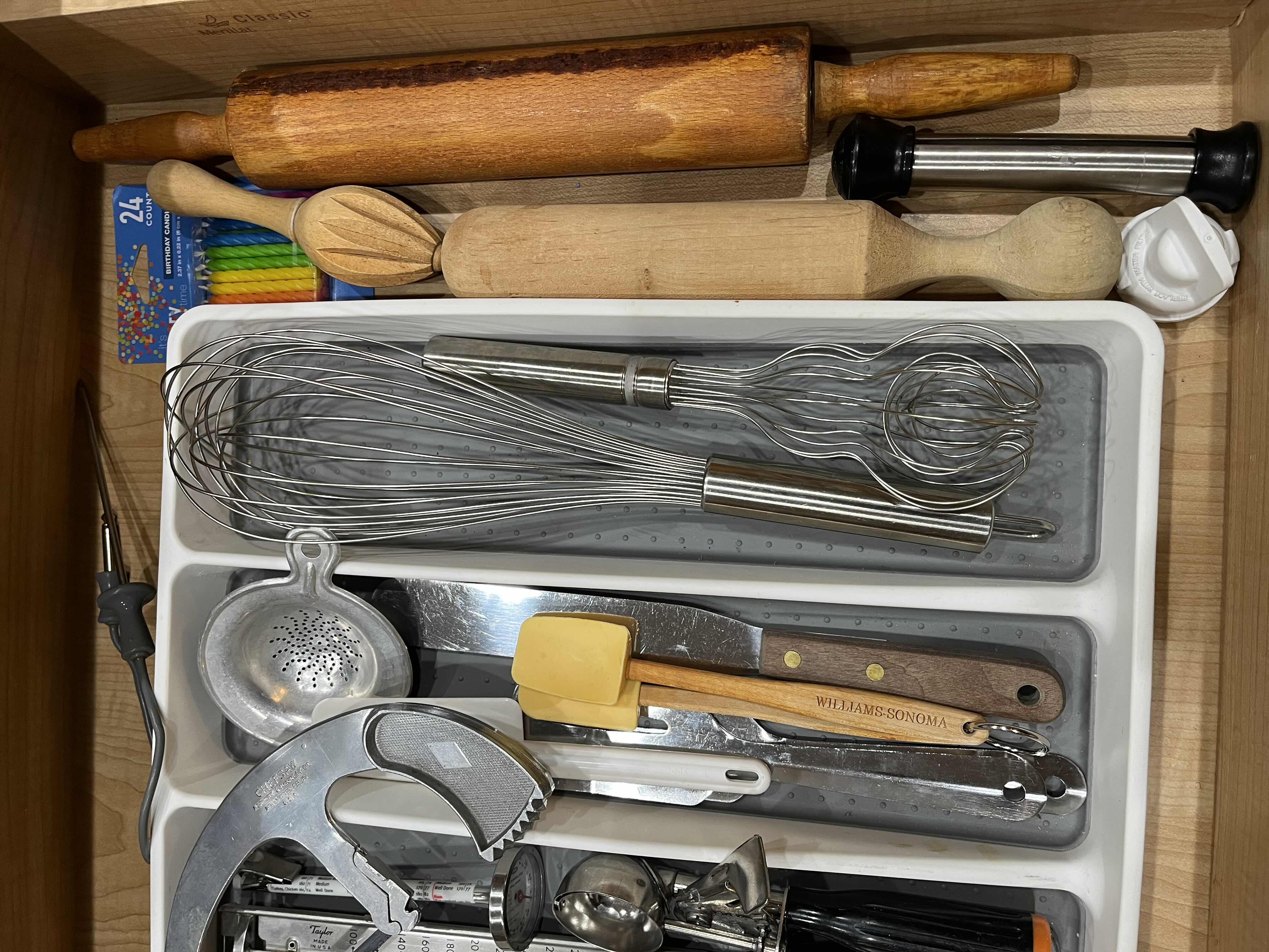 Photo 1 of CONTENTS OF DRAWER-KITCHEN CUTLERY, COOKING & BAKING UTENSILS -VARIOUS PURPOSES