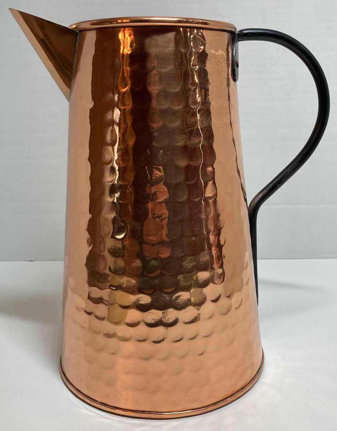 Photo 1 of INDIAN COPPER FINISH TIN ARTIFICIAL FLOWER PITCHER H10.75”