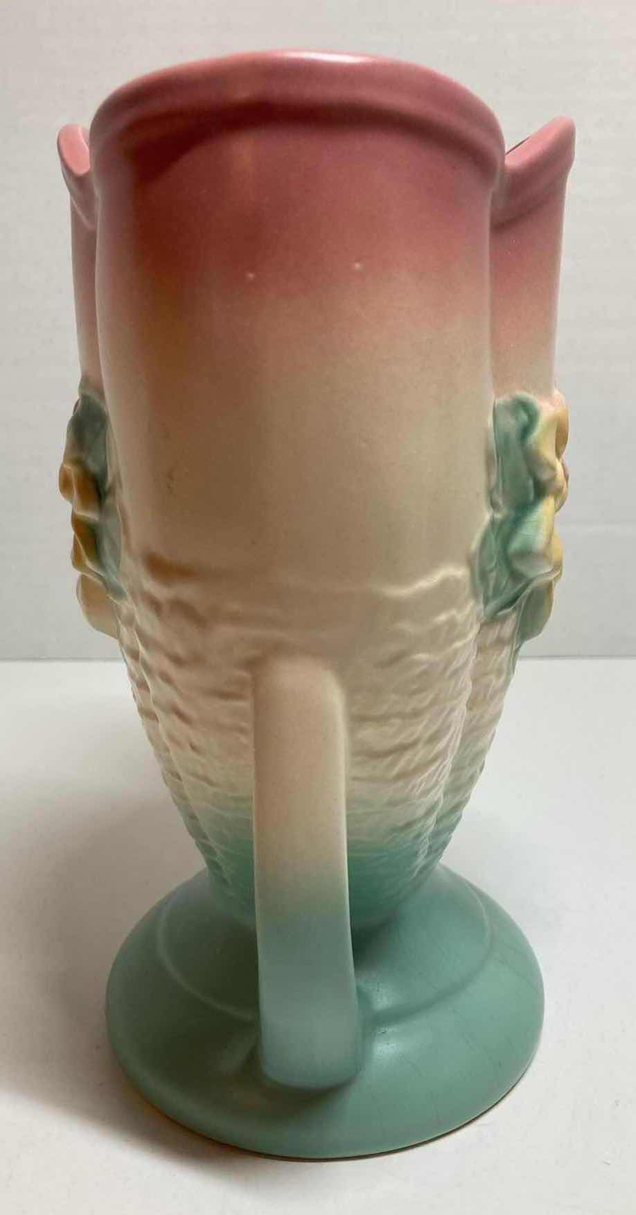 Photo 1 of HULL ART 1940s PINK/GREEN POTTERY WATER LILY VASE 6.5” X 4.75” H9”