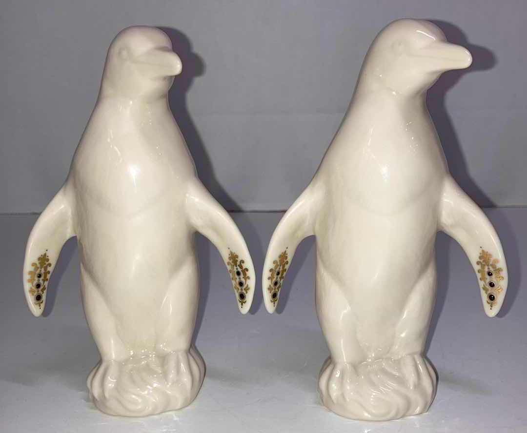Photo 1 of LENNOX CHINA JEWELS PENGUIN PORCELAIN FIGURINES (2) H5.5