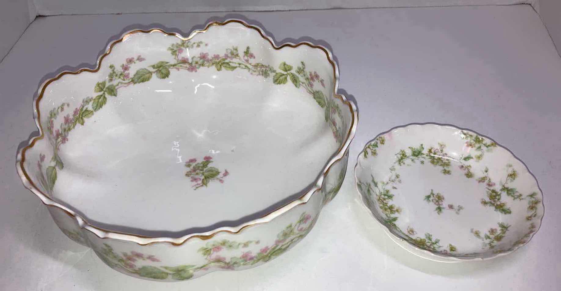 Photo 1 of HAVILAND CHARONNE LIMOGES PORCELAIN VEGETABLE BOWL 9” W DESERT BOWL 5”