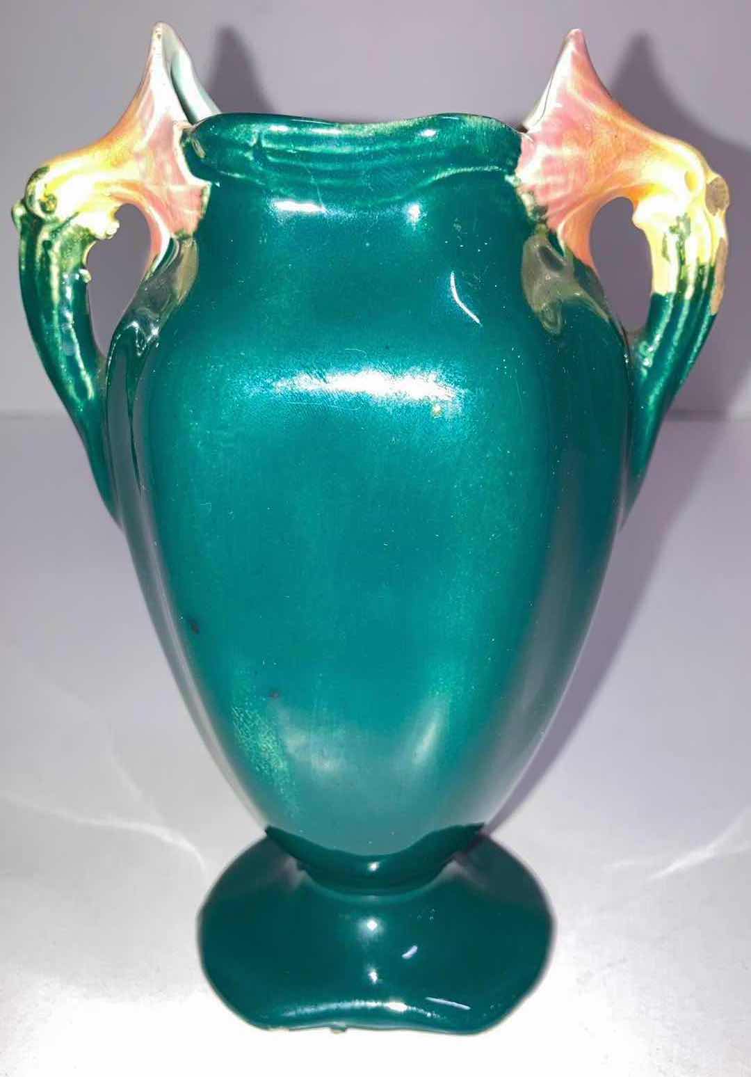 Photo 1 of 1900s MAJOLICA BOY IN SNOW COLORFUL VASE H5.75”