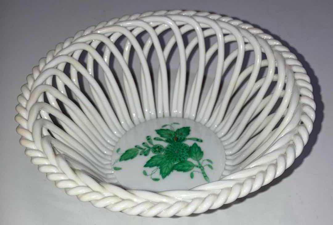 Photo 1 of HEREND HUNGARY GREEN BOUQUET SMALL OPENWORK BASKET 4.75”