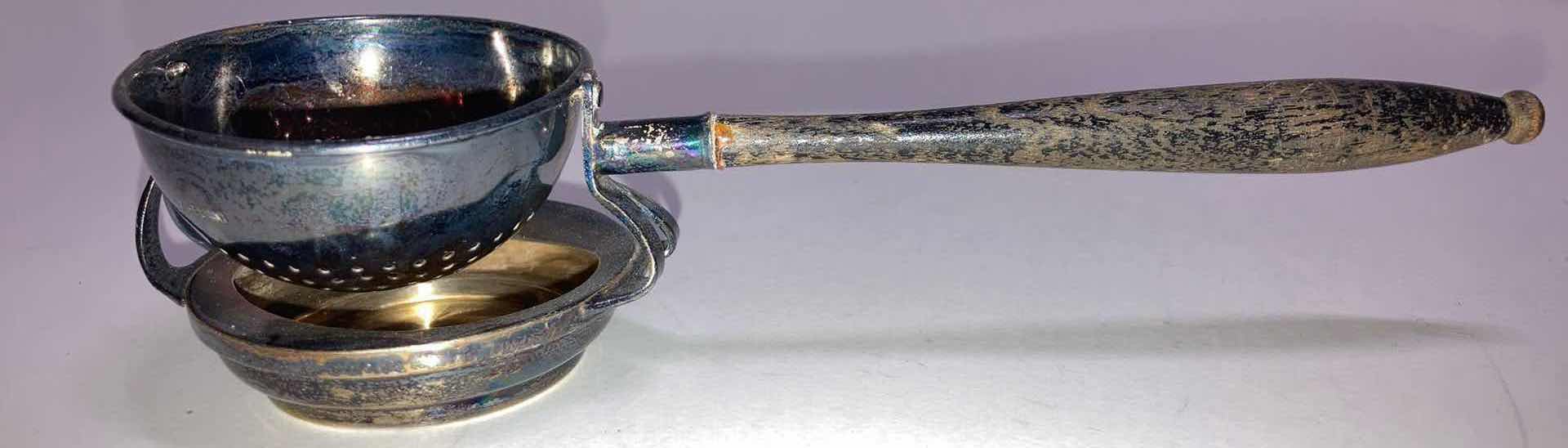 Photo 1 of 1910 VICTORIAN STERLING SILVER SWIVEL TEA STRAINER W WOODEN HANDLE