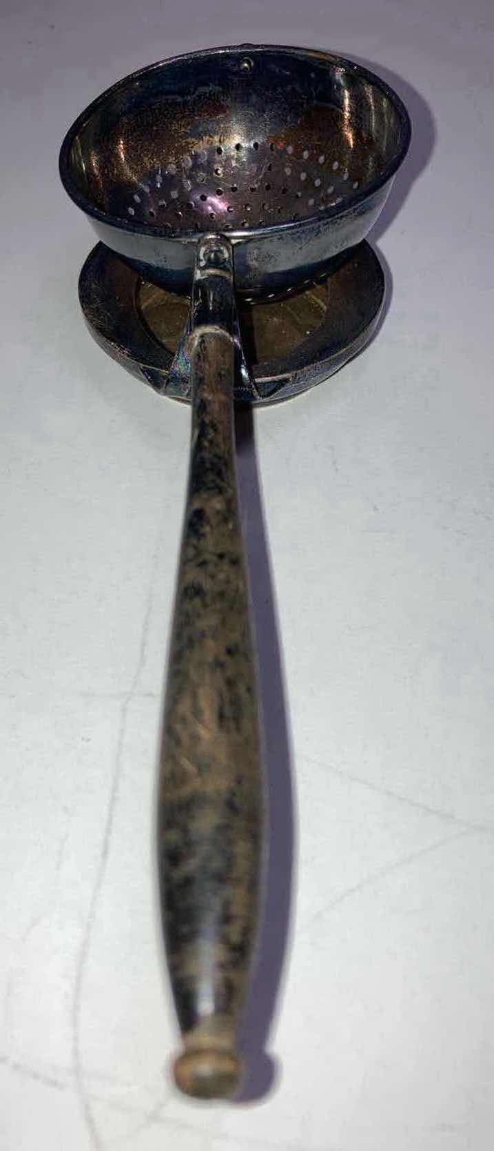 Photo 1 of 1910 VICTORIAN STERLING SILVER SWIVEL TEA STRAINER W WOODEN HANDLE