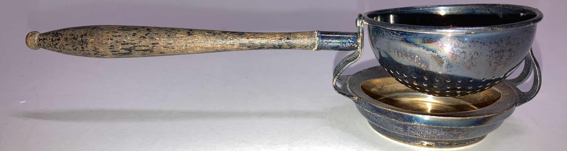 Photo 1 of 1910 VICTORIAN STERLING SILVER SWIVEL TEA STRAINER W WOODEN HANDLE