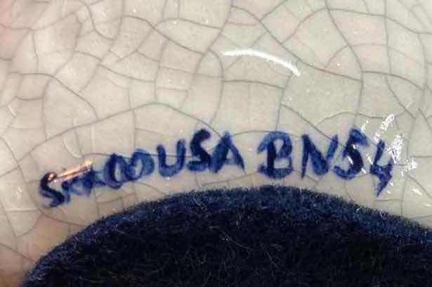 Photo 1 of DEDHAM POTTERY CRACKLE GLAZE BUNNY FIGURINE H4.25”