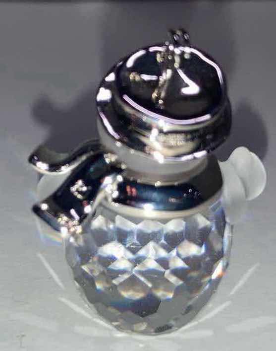 Photo 1 of  SWAROVSKI CRYSTAL CLASSIC SNOWMAN RHODIUM ORNAMENT H1.5”