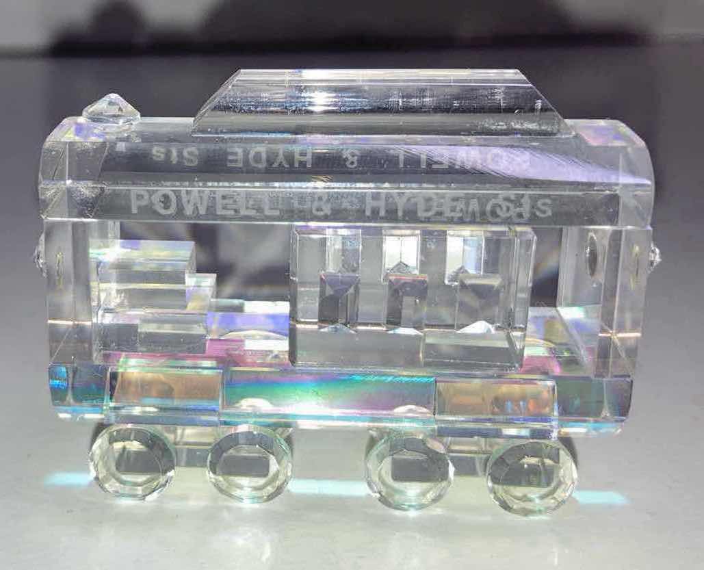 Photo 1 of  CRYSTAL WORLD SAN FRANCISCO TROLLY FUGURINE H1.5”
