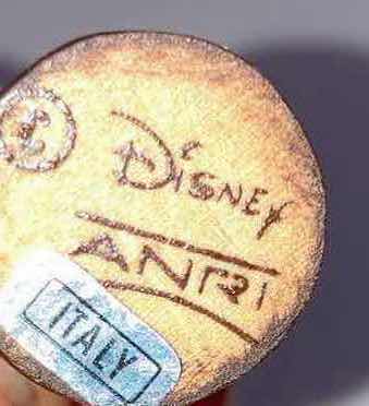 Photo 1 of DISNEY ANRI ITALIAN HAND CARVED WOODEN MICKEY MOUSE H1.5”