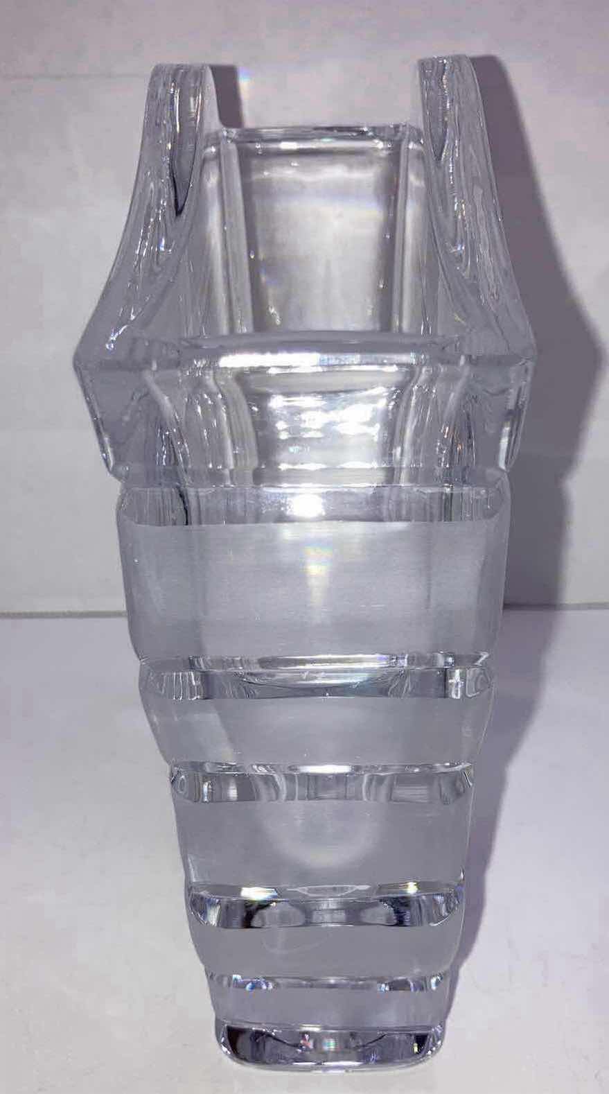 Photo 1 of ART DECO 1970 FLUTED FAN SHAPED HEAVY CRYSTAL FRENCH VASE H7”