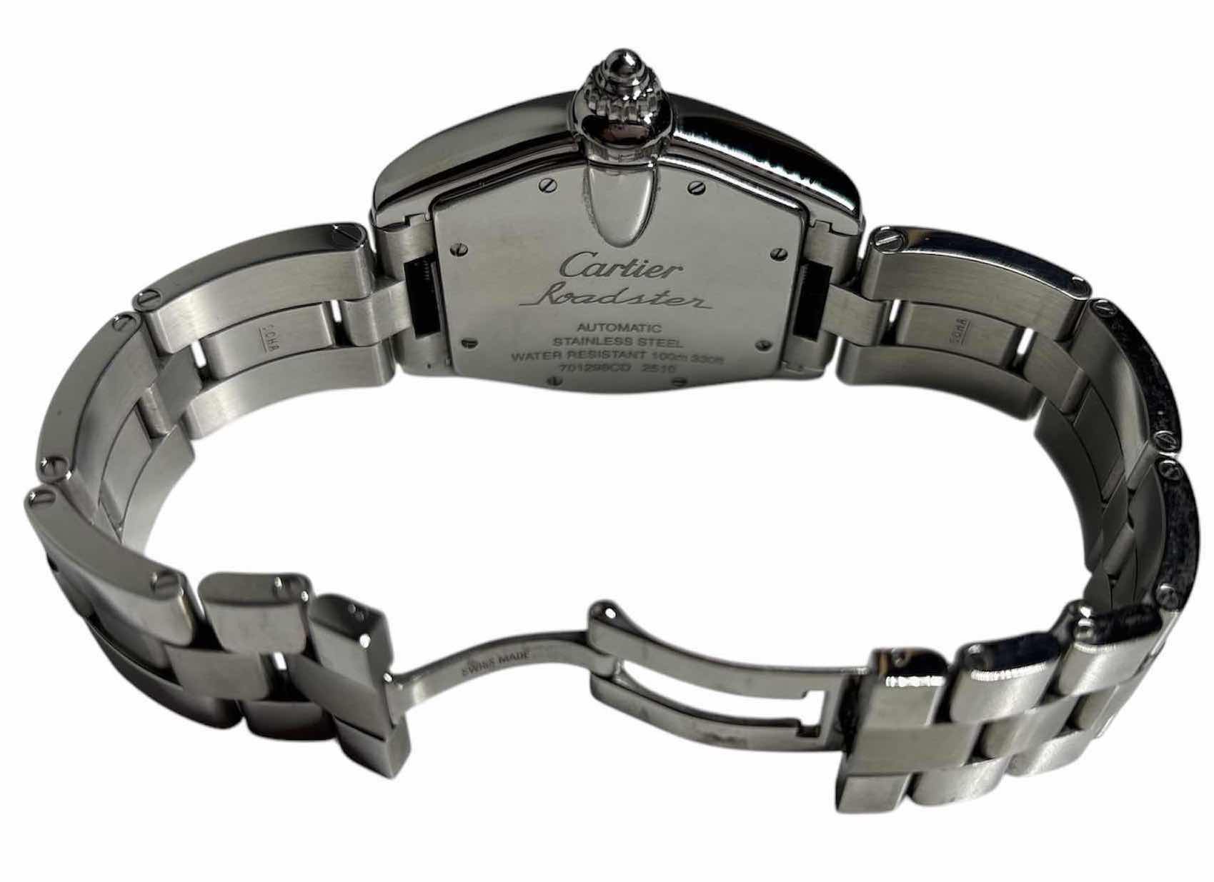 Photo 4 of CARTIER ROADSTER STAINLESS STEEL MENS WATCH (W62000V3)