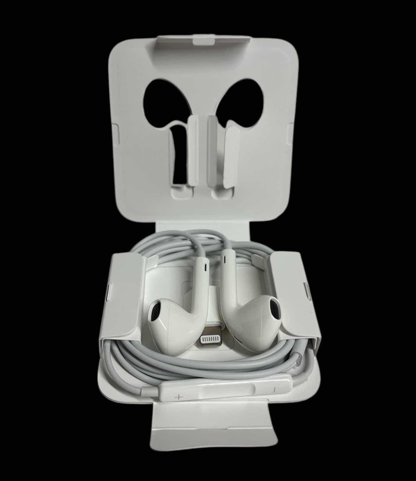 Photo 2 of NEW APPLE AIR POD HEADPHONES W LIGHTNING CONNECTOR, WIRED EARBUDS FOR iPHONES W BUILT IN REMOTE TO CONTROL MUSIC, PHONE CALLS & VOLUME