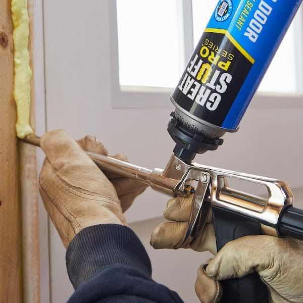 Photo 3 of NEW GREAT STUFF PRO SERIES PRO 14 INSULATING SPRAY FOAM DISPENSING GUN