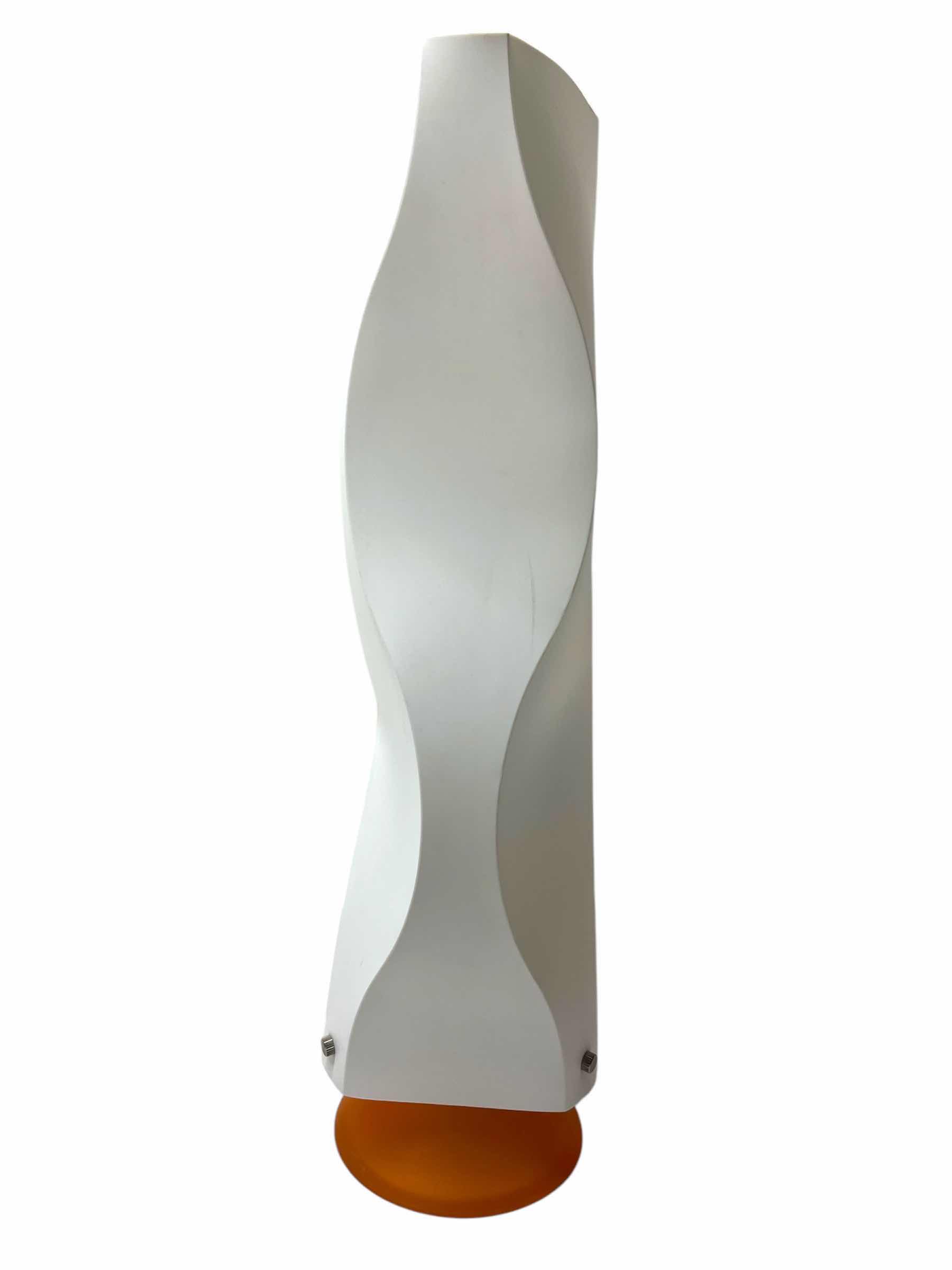 Photo 1 of NOBLESPARK WHITE WAVY SHADE TABLE LAMP 6.5” X 19”