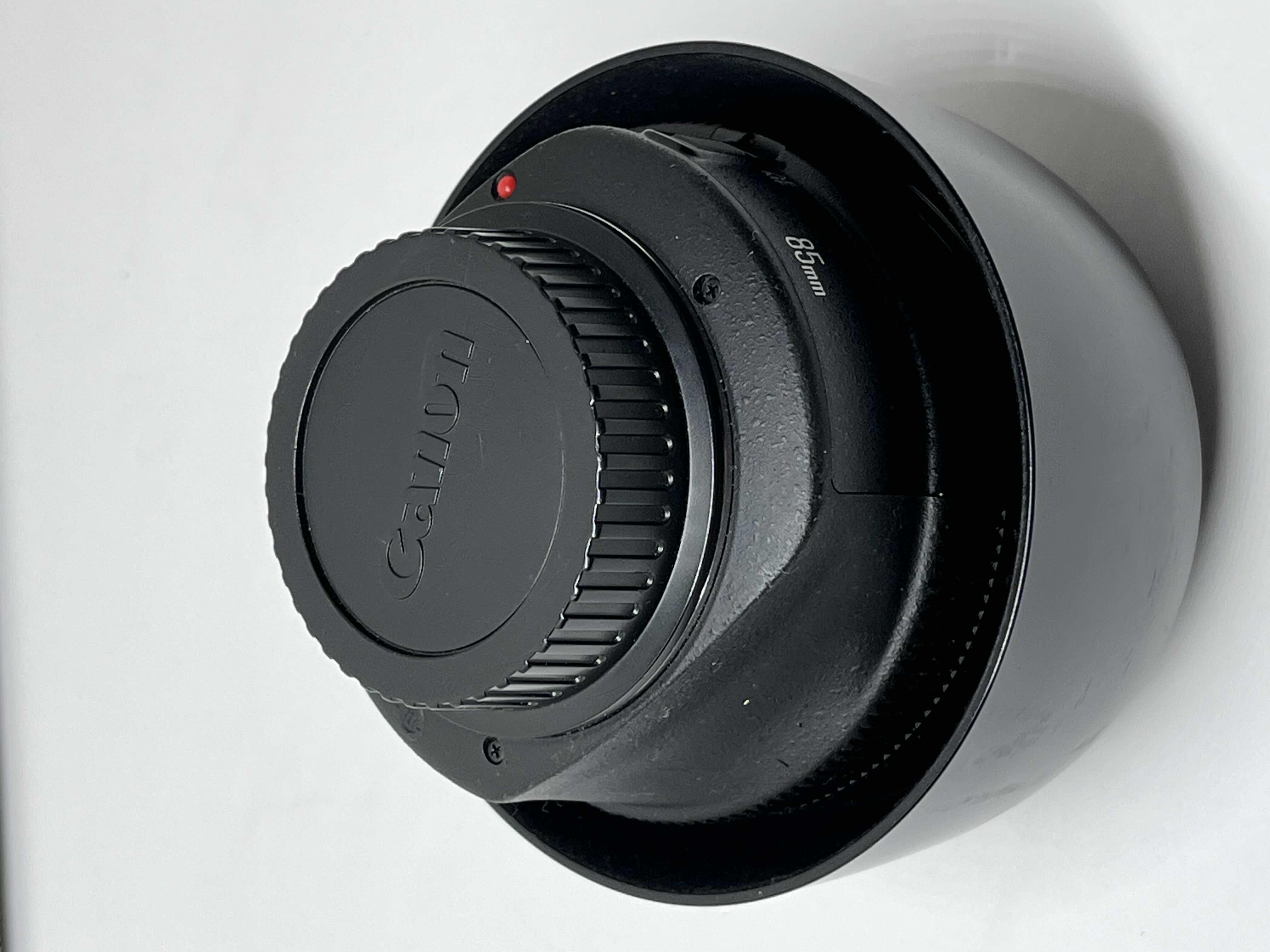 Photo 3 of CANON ULTRASONIC HOYA HMC 72MM 85MM CAMERA LENS W CANON LENS HOOD MODEL ES-79II