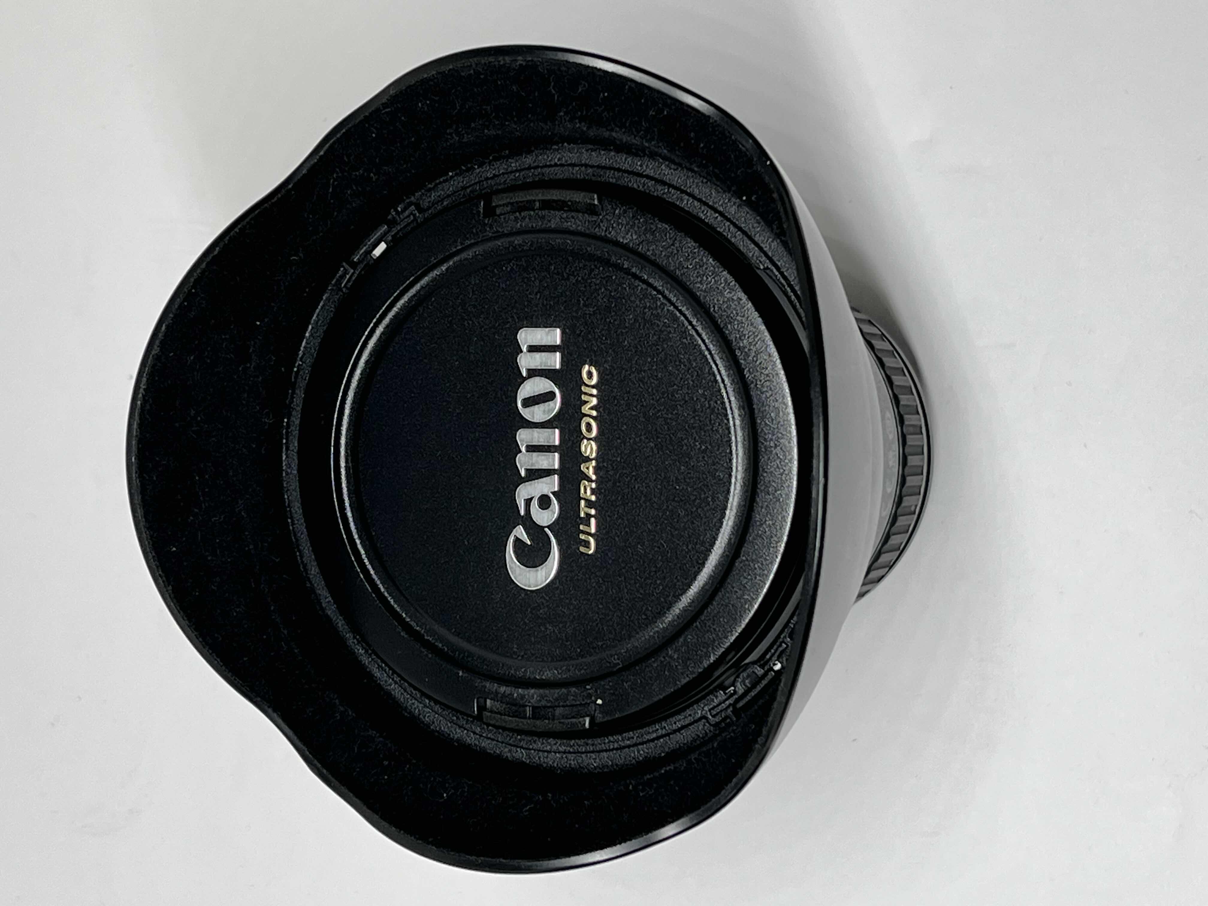 Photo 1 of CANON ULTRASONIC HSM EF 16-35MM F/2.8L II CAMERA LENS W CANON LENS HOOD MODEL EW-88