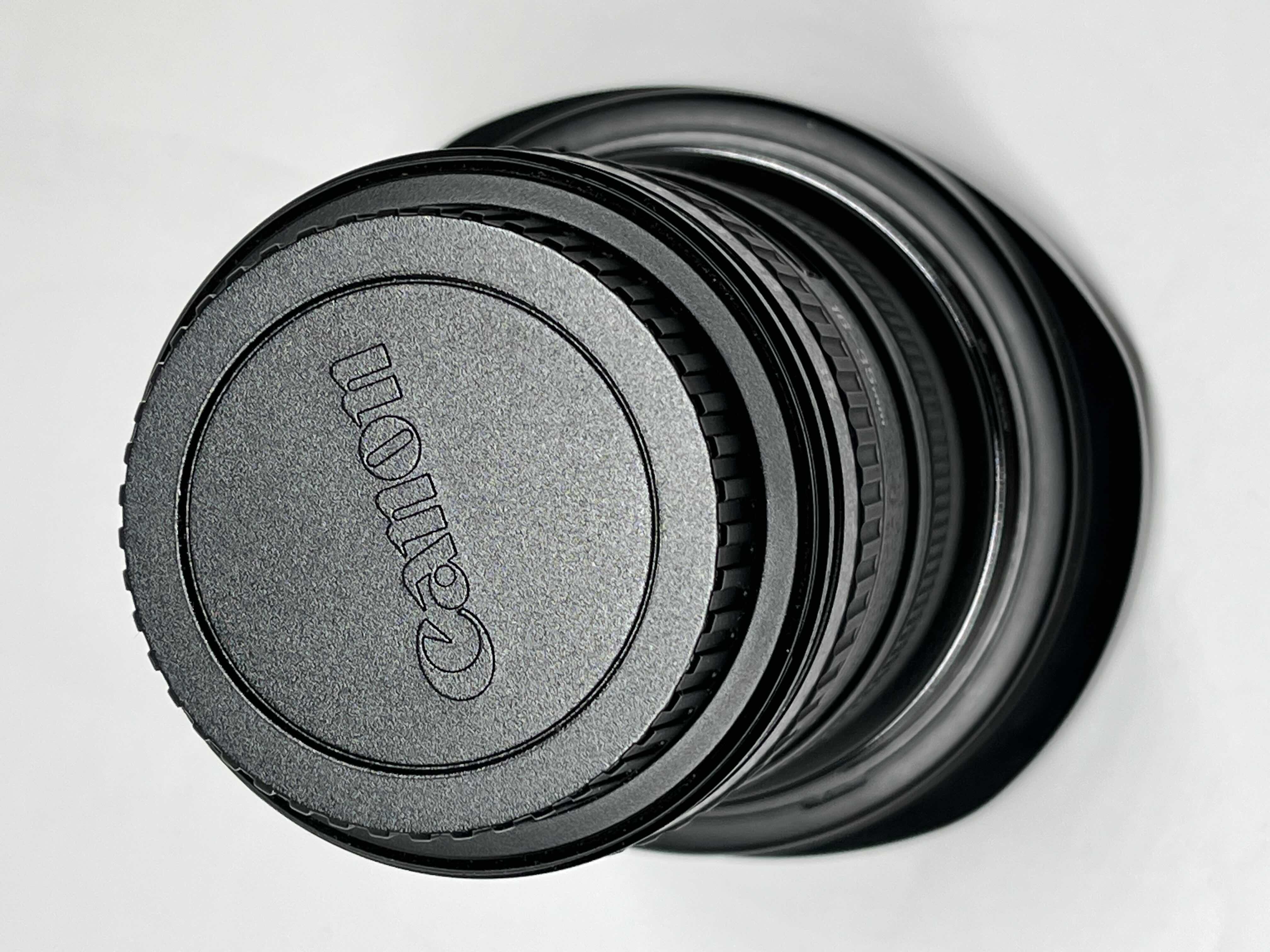 Photo 1 of CANON ULTRASONIC HSM EF 16-35MM F/2.8L II CAMERA LENS W CANON LENS HOOD MODEL EW-88