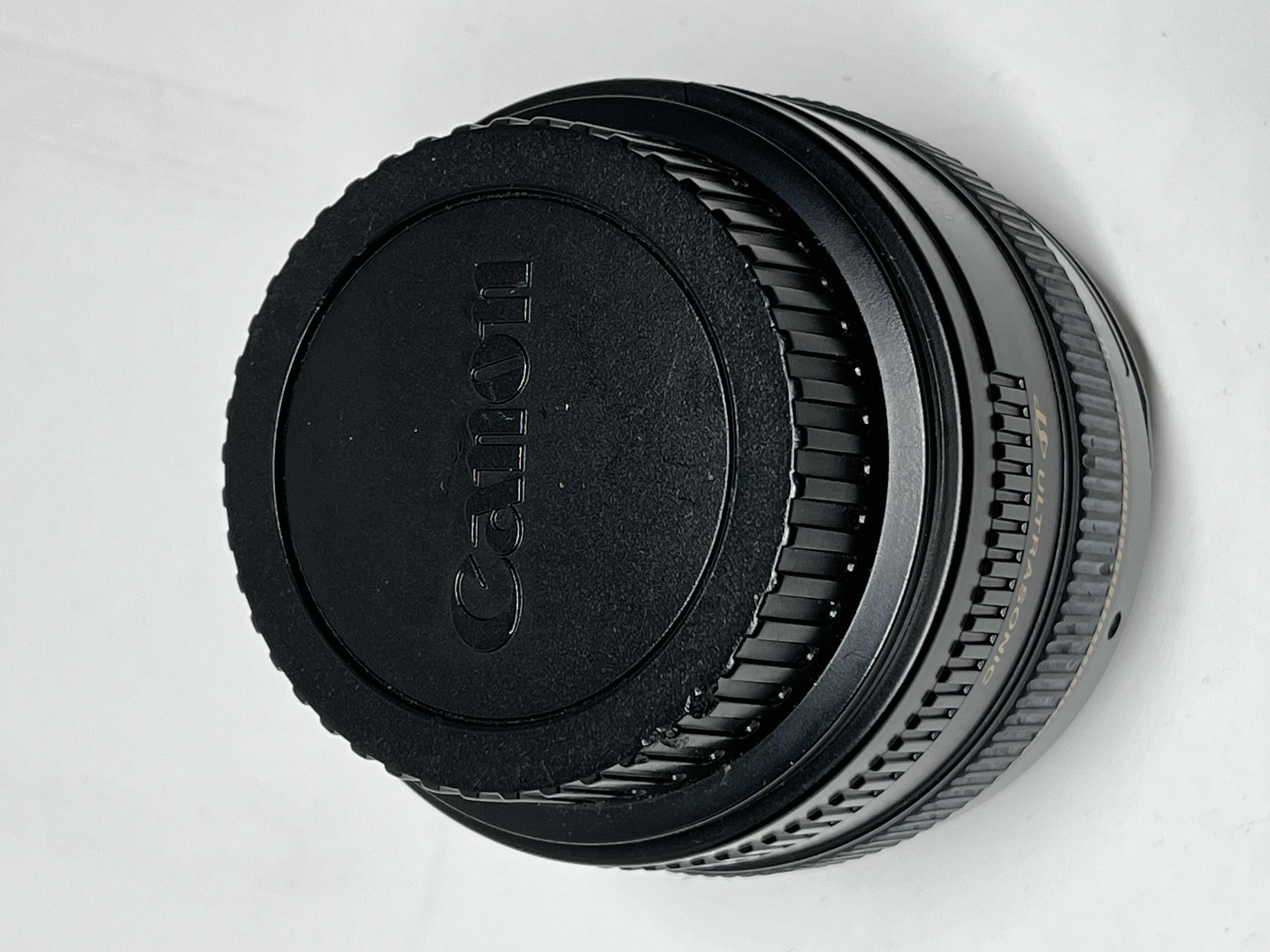 Photo 5 of CANON ULTRASONIC EF 50MM F/1.4 USM CAMERA LENS
