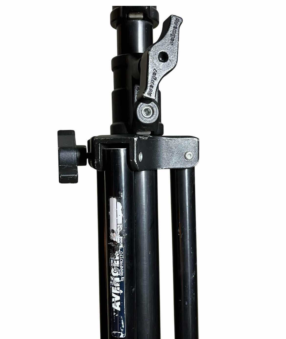 Photo 3 of MANFROTTO AVENGER 14’ TRIPLE RISER BABY ALU TRIPOD STAND