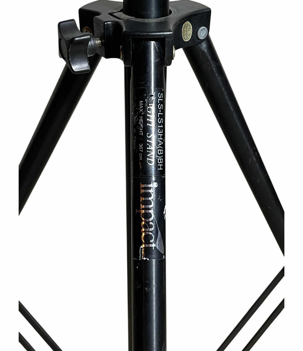 Photo 3 of IMPACT STUDIO TRIPLE RISER TRIPOD LIGHT STAND MODEL SLS-LS13HA(B)BH
