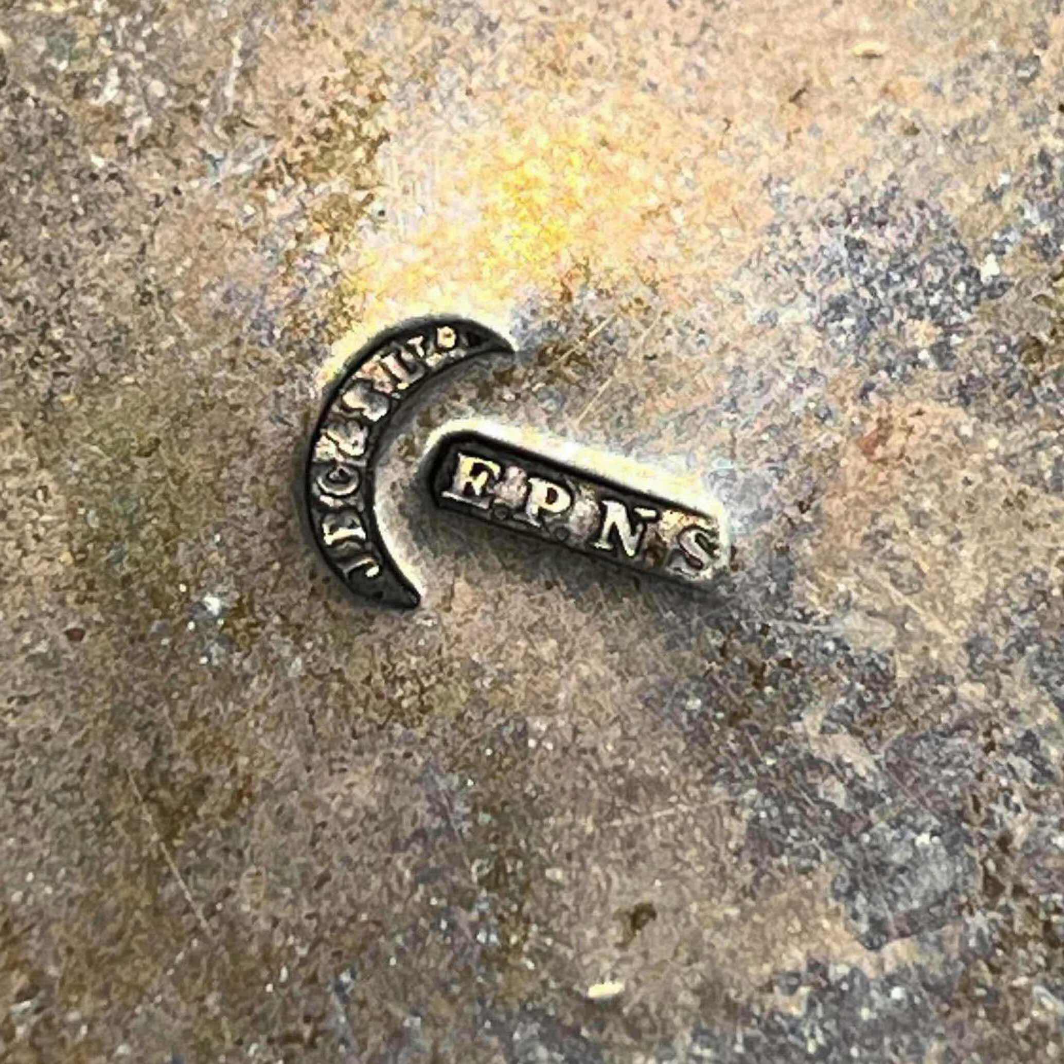 Photo 1 of JBC & SONS ANTIQUE ENGLISH OAK WOOD & SILVER PLATED, PORCELAIN LINED ICE BUCKET 6” X 6”