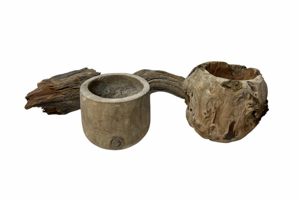 Photo 1 of DRIFTWOOD DECOR (3)