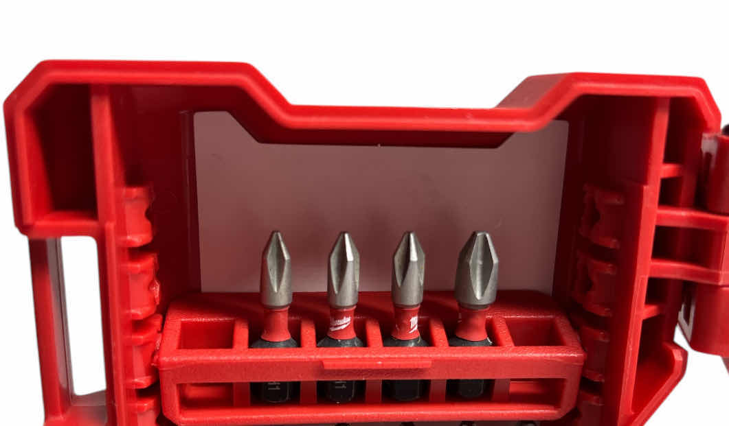 Photo 4 of NEW MILWAUKEE SHOCKWAVE IMPACT DUTY SCREWDRIVER 52 PC BIT SET