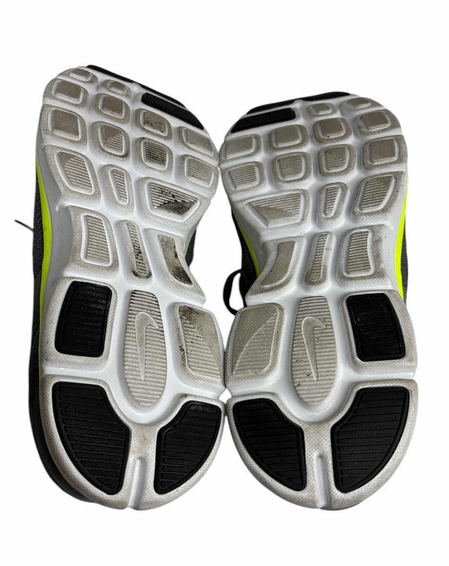 Photo 1 of MENS NIKE FLEX EXPERIENCE RN 2 (SIZE 12)