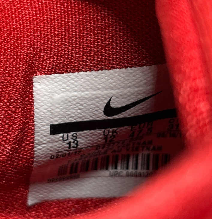 Photo 1 of MENS NIKE HYPERDUNK 2017 LOW (SIZE 13)